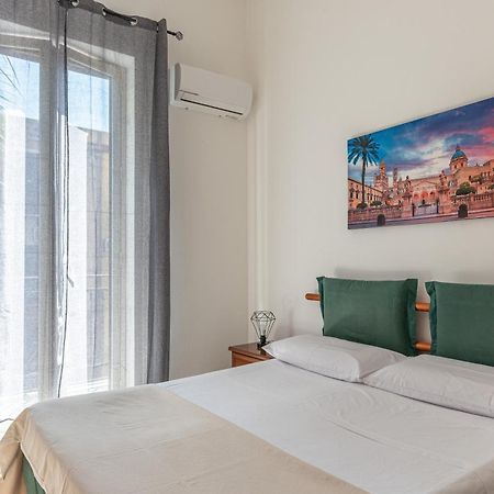 I Mori-Holiday Apartment Palerme Extérieur photo