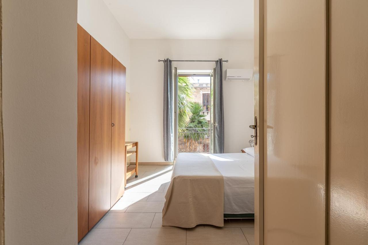 I Mori-Holiday Apartment Palerme Extérieur photo