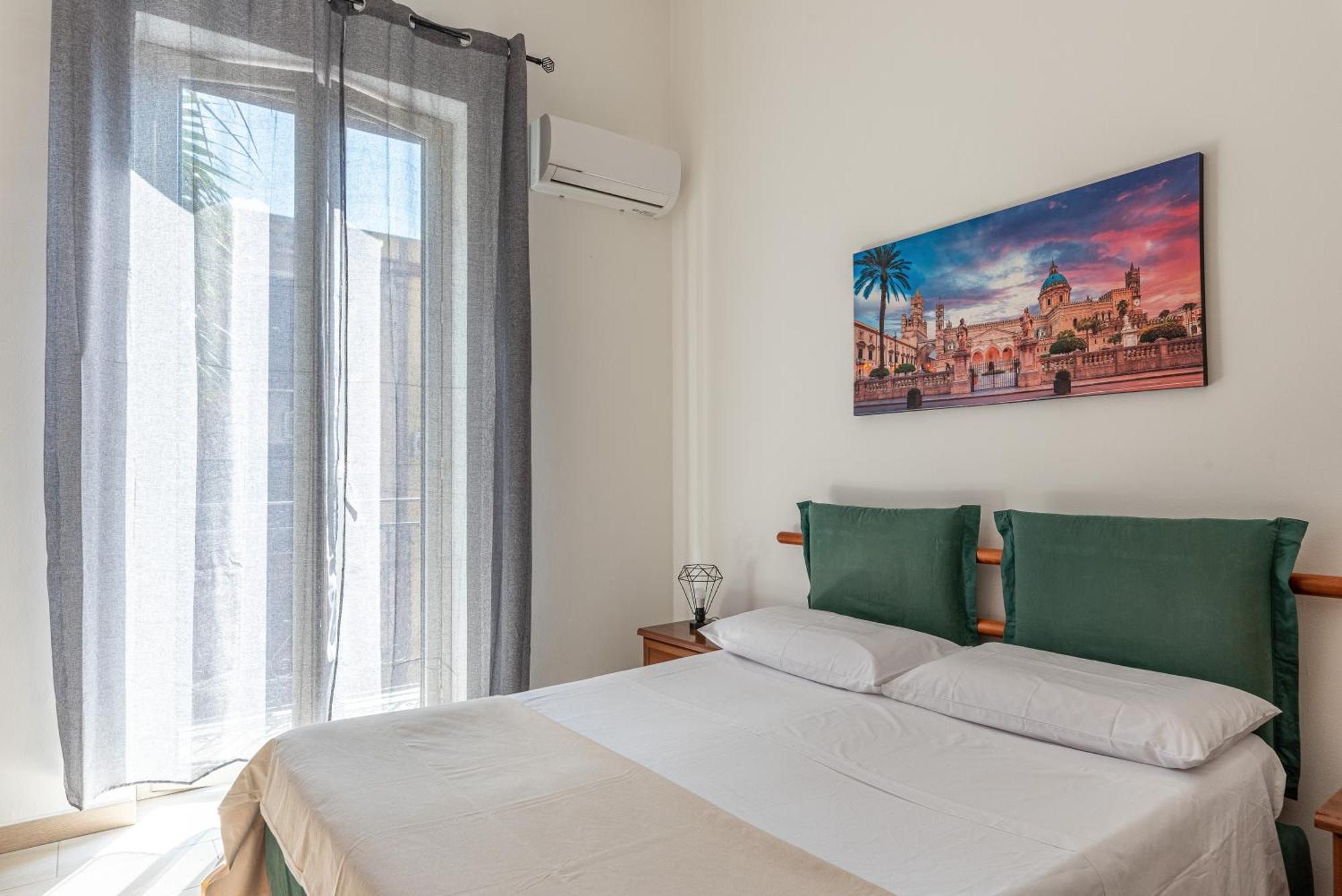 I Mori-Holiday Apartment Palerme Extérieur photo