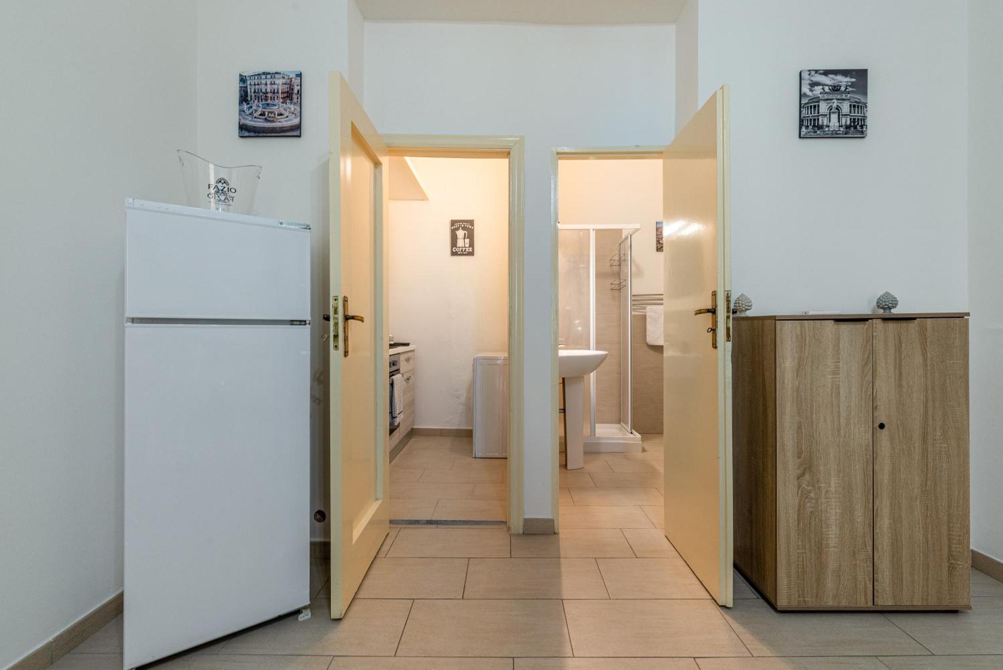 I Mori-Holiday Apartment Palerme Extérieur photo